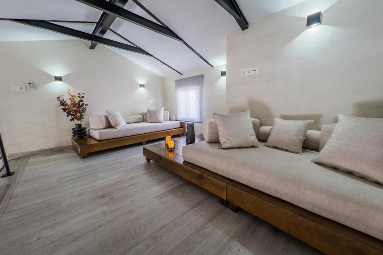 Apartamentos Turisticos El Altozano Fuentes de León Exterior foto